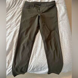 Lululemon ABC pants skinny - size 31 x 32